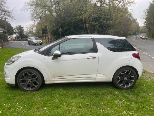 Used Citroen DS3 2010 for sale - 74450864: Photo 5