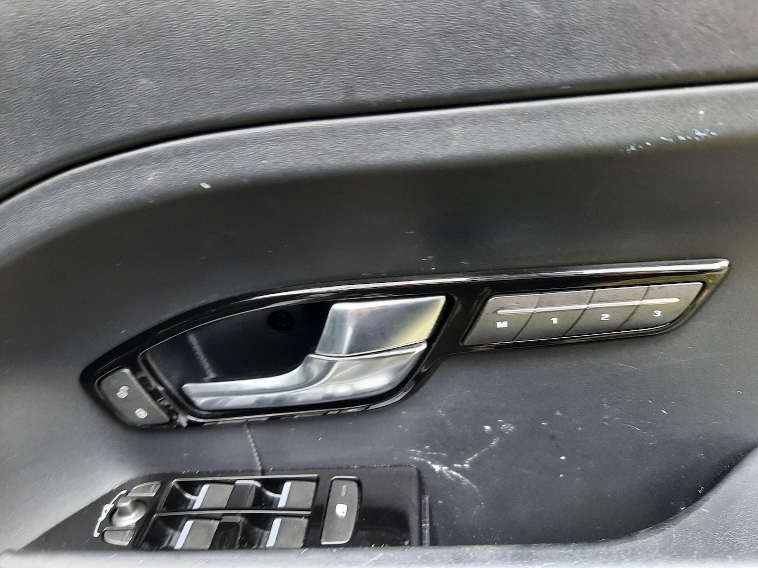 Used Land Rover Range Rover Evoque 2012 for sale - 77802646: Photo 15