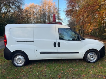 Used Vauxhall Combo 2016 for sale - 78979762: Photo