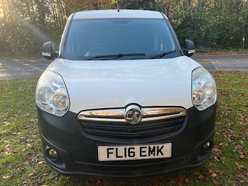 Used Vauxhall Combo 2016 for sale - 78979762: Photo