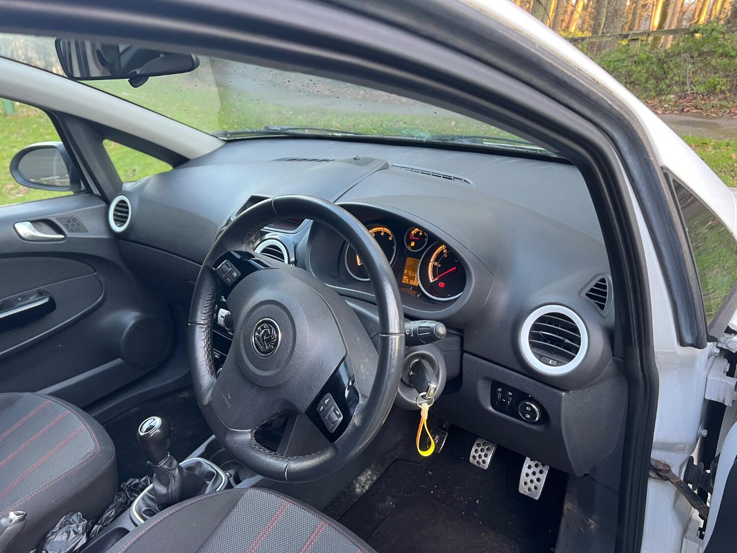 Used Vauxhall Corsa 2011 for sale - 76662767: Photo 11