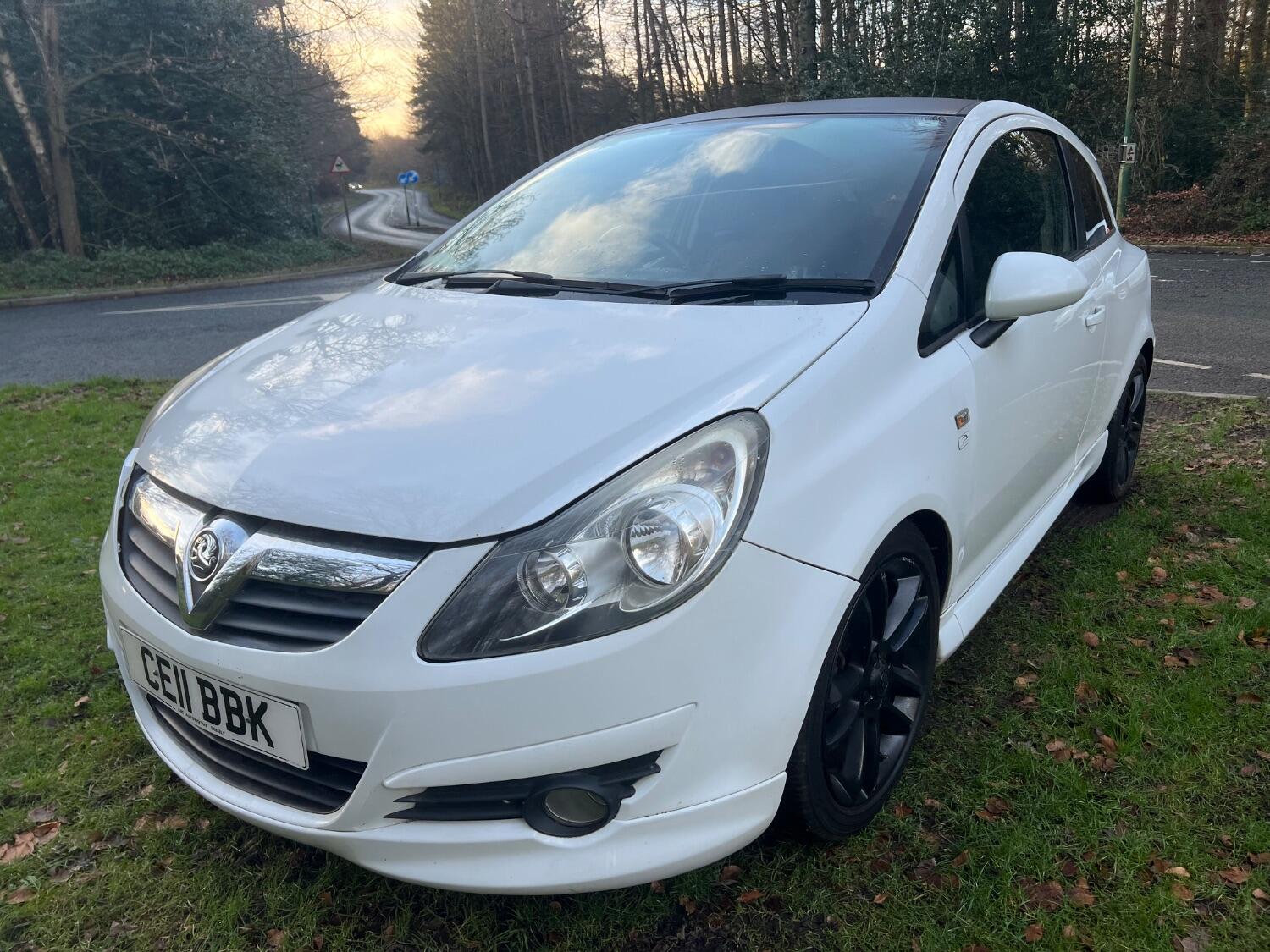 Used Vauxhall Corsa 2011 for sale - 76662767: Photo 4