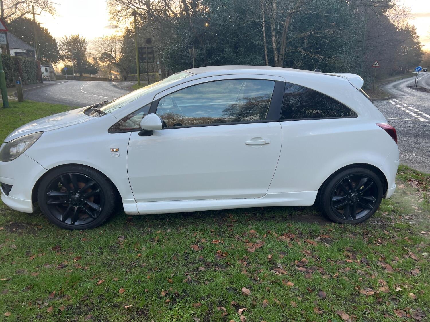 Used Vauxhall Corsa 2011 for sale - 76662767: Photo 5