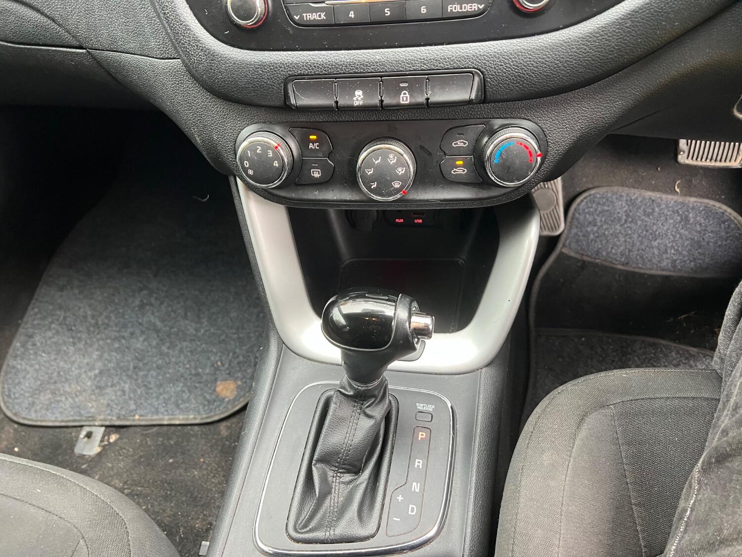 Used Kia Ceed 2014 for sale - 76793321: Photo 17