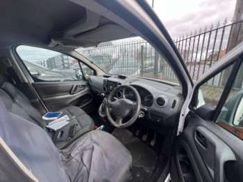 Used Peugeot Partner 2011 for sale - 74608594: Photo