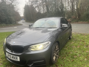 Used BMW 2 Series 2015 for sale - 77370627: Photo