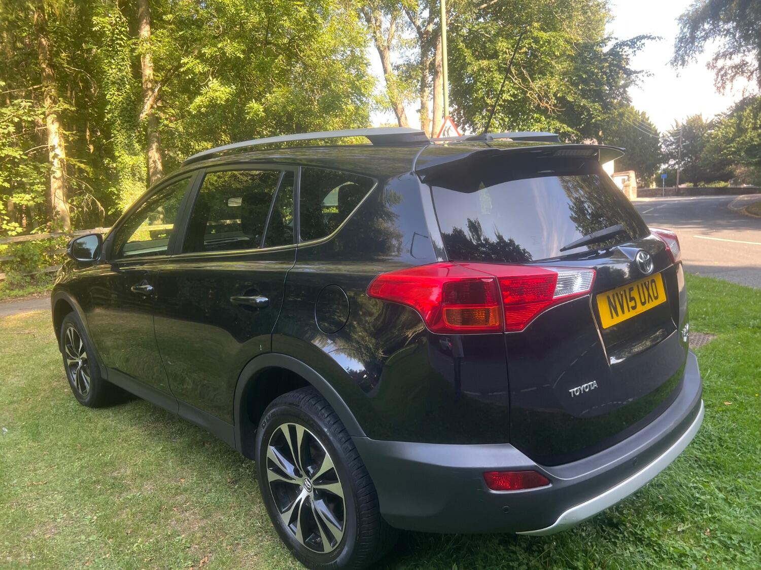 Used Toyota RAV4 2015 for sale - 76793223: Photo 6