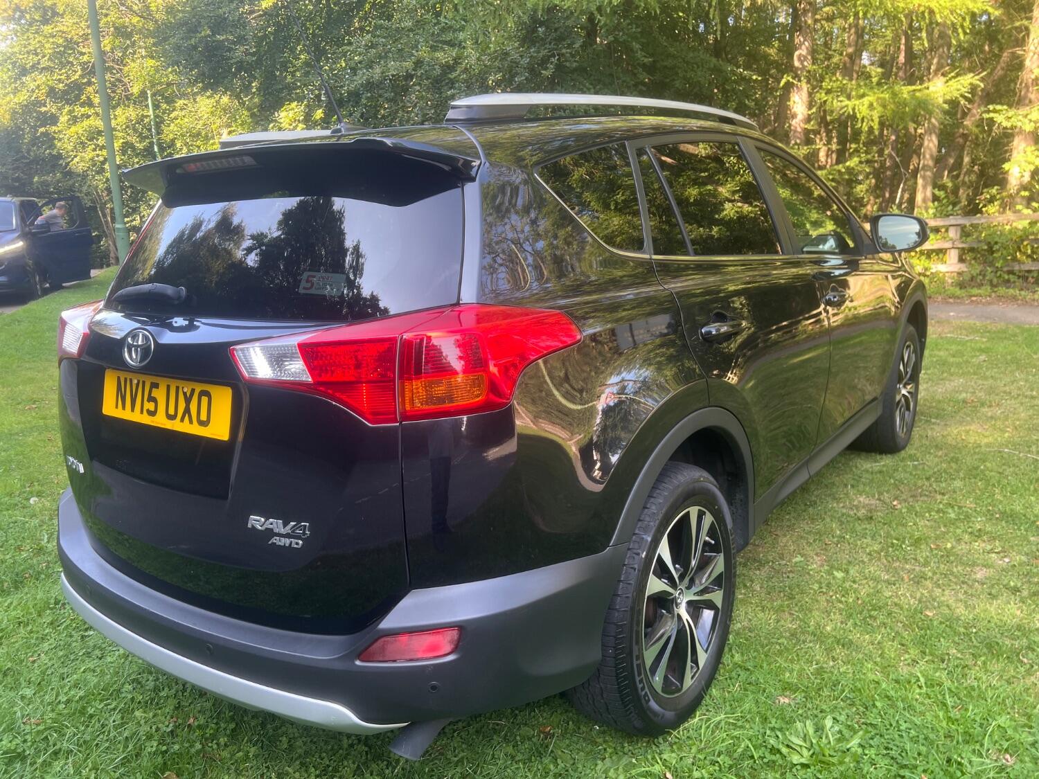 Used Toyota RAV4 2015 for sale - 76793223: Photo 8