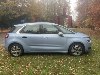 Used Citroen C4 Picasso 2015 for sale - 78285502: Photo