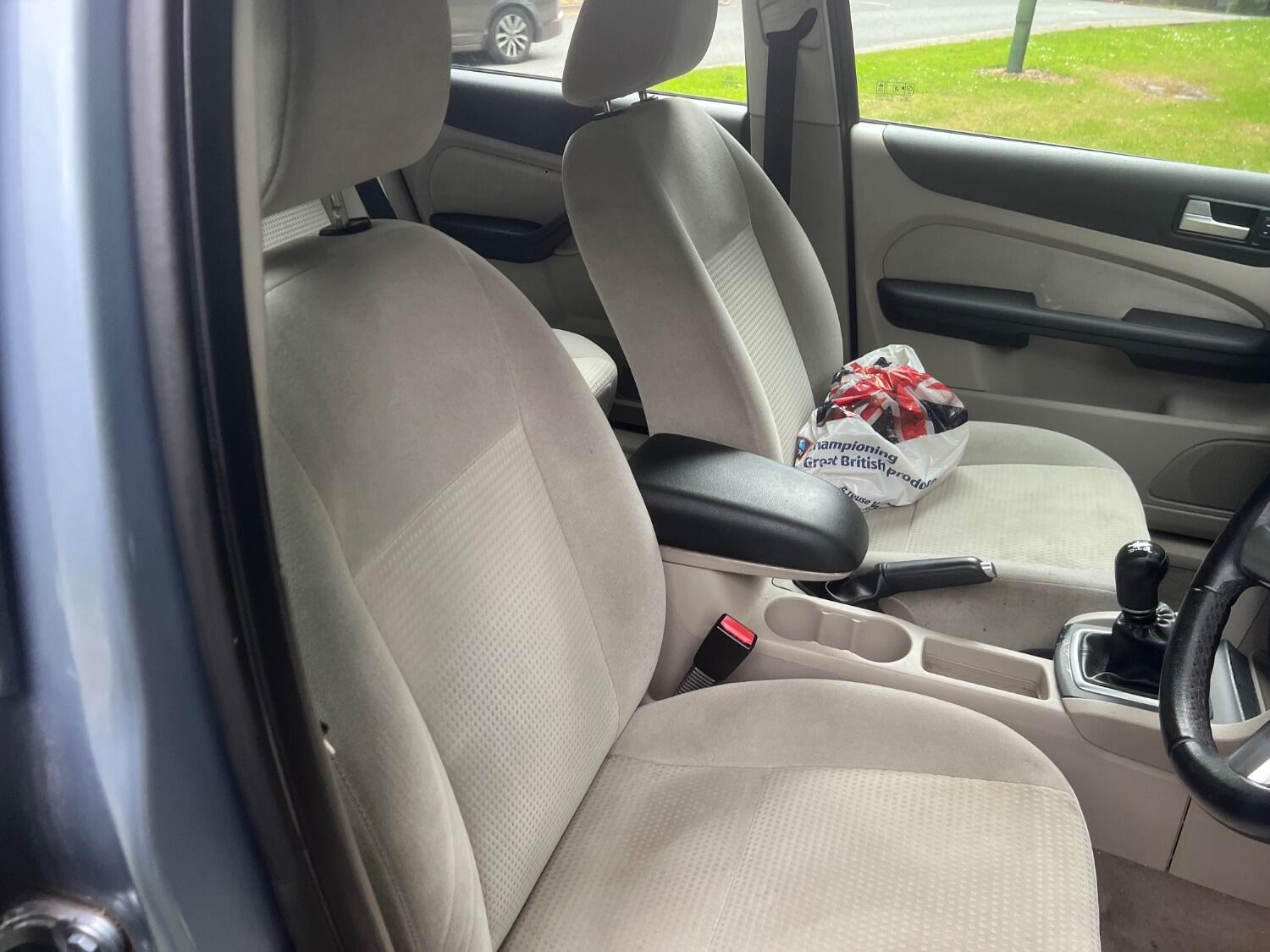 Used Ford Focus 2006 for sale - 76662804: Photo 11