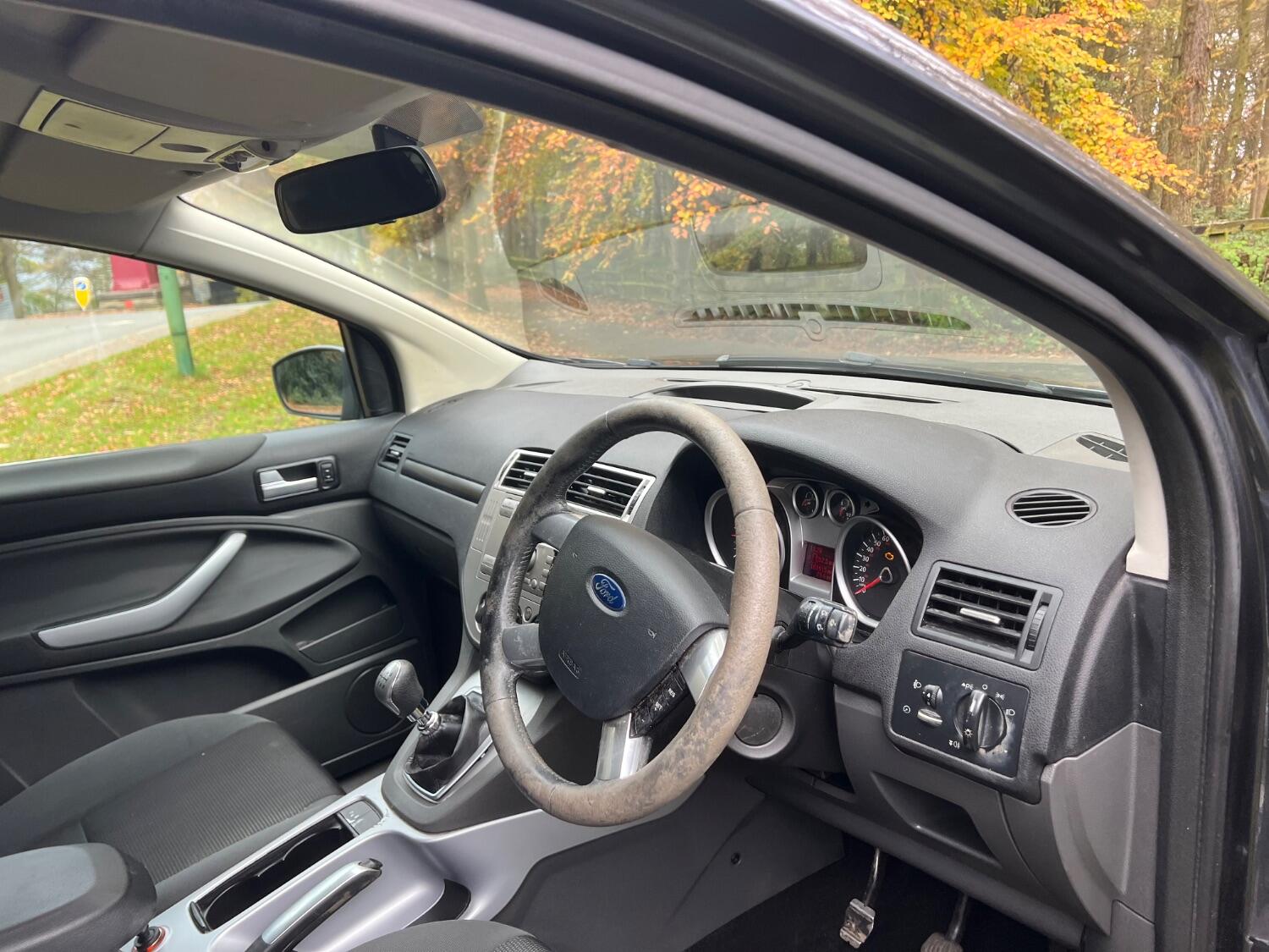 Used Ford Kuga 2010 for sale - 76793325: Photo 10