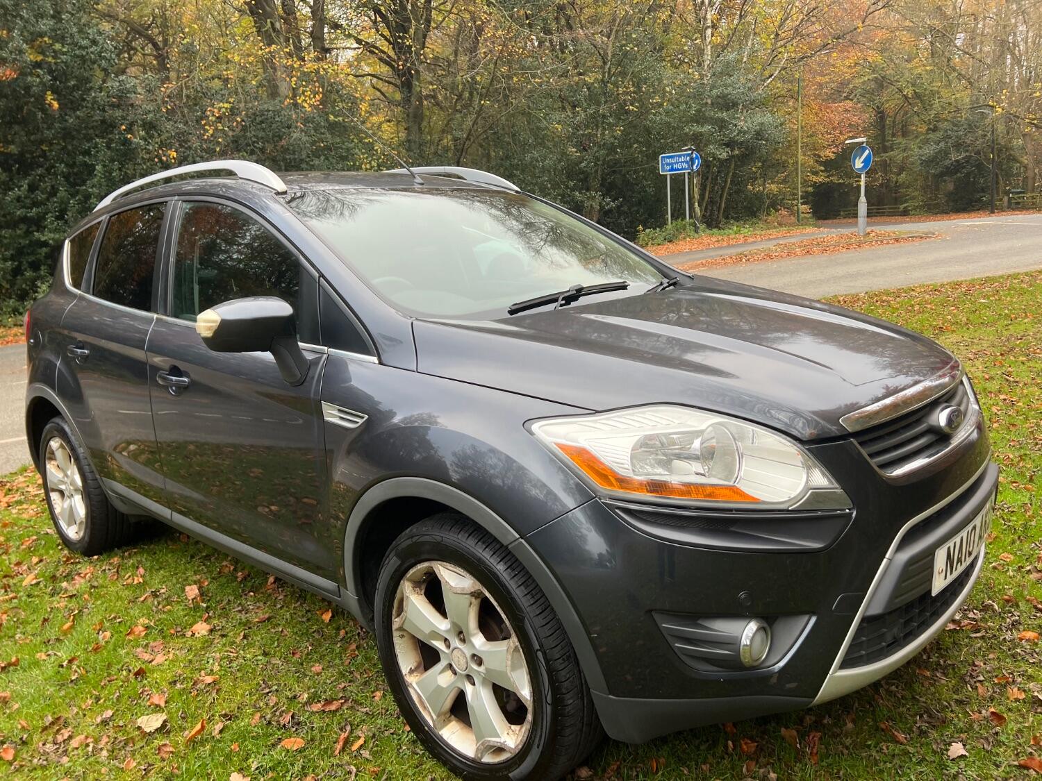 Used Ford Kuga 2010 for sale - 76793325: Photo 2