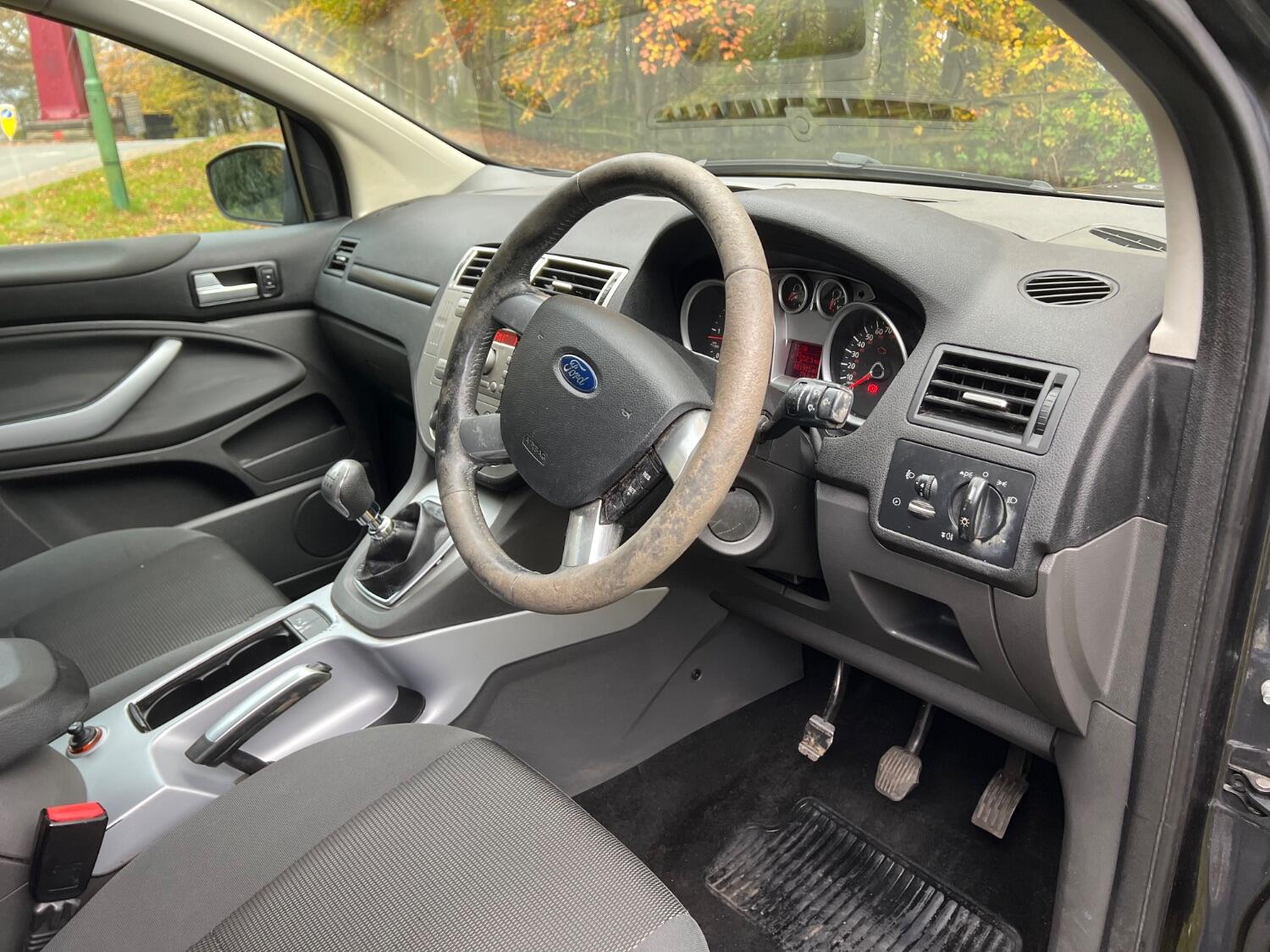 Used Ford Kuga 2010 for sale - 76793325: Photo 9