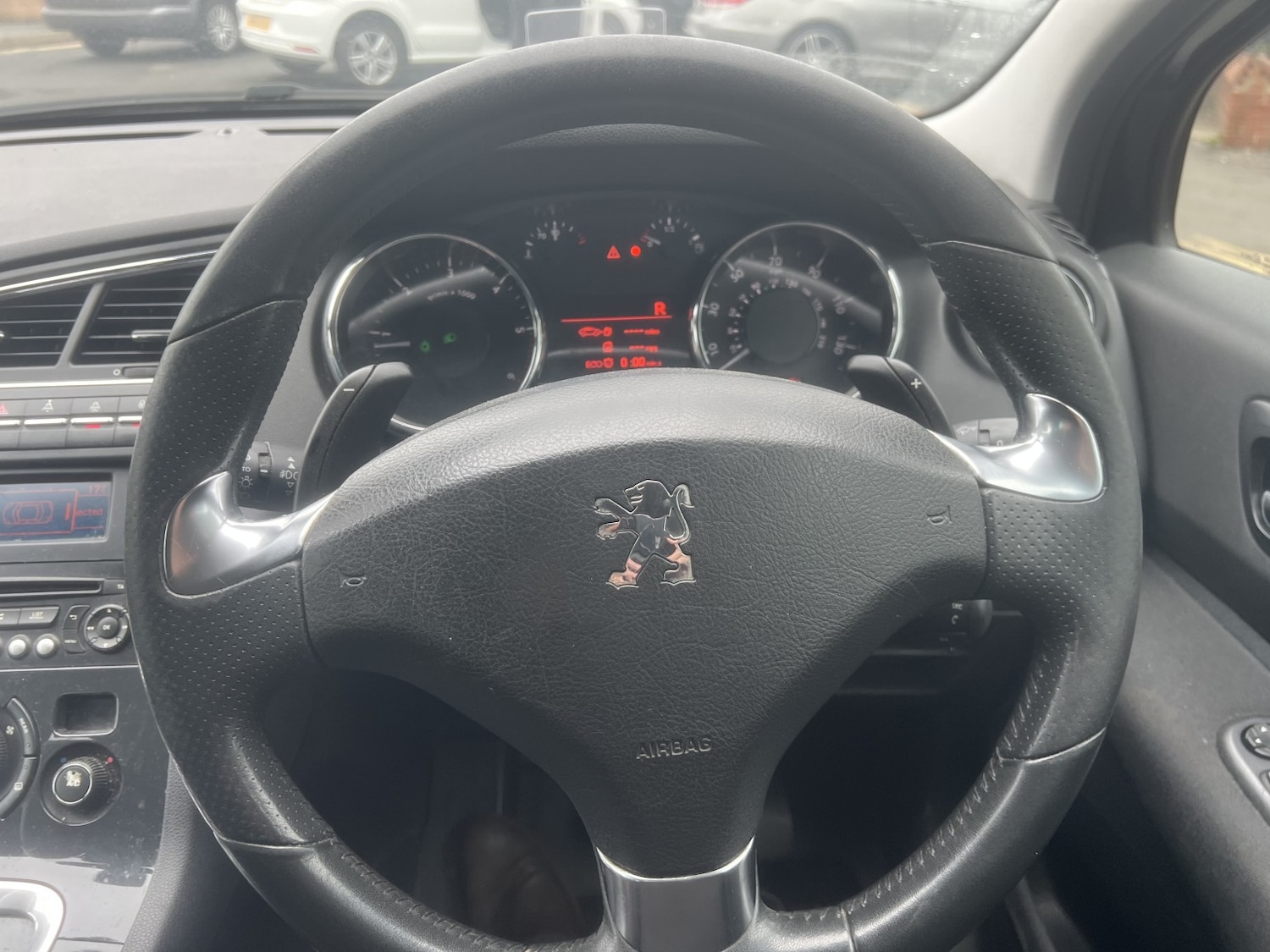 Used Peugeot 5008 2013 for sale - 76662701: Photo 17