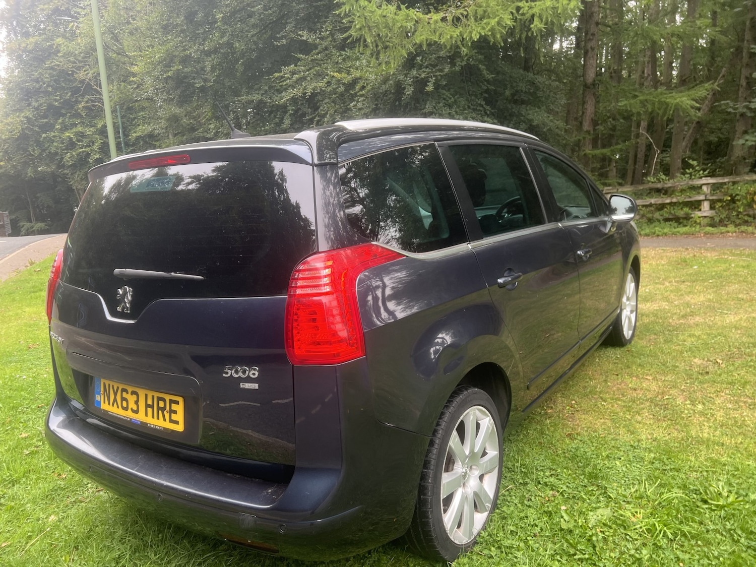 Used Peugeot 5008 2013 for sale - 76662701: Photo 8