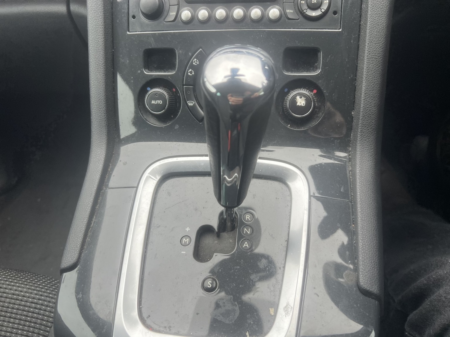 Used Peugeot 5008 2013 for sale - 76662701: Photo 9