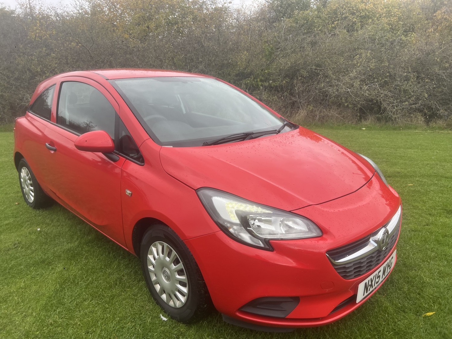 Used Vauxhall Corsa 2015 for sale - 77465058: Photo 2