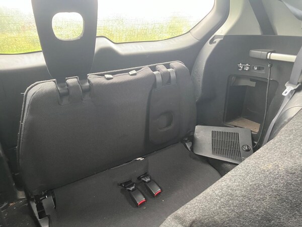 Used Citroen C-Crosser 2009 for sale - 72345635: Photo 16