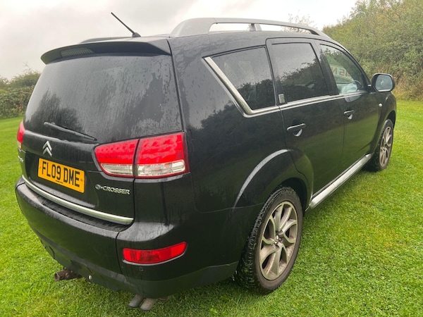 Used Citroen C-Crosser 2009 for sale - 72345635: Photo 8