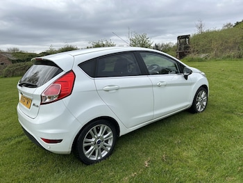 Used Ford Fiesta 2014 for sale - 78473409: Photo