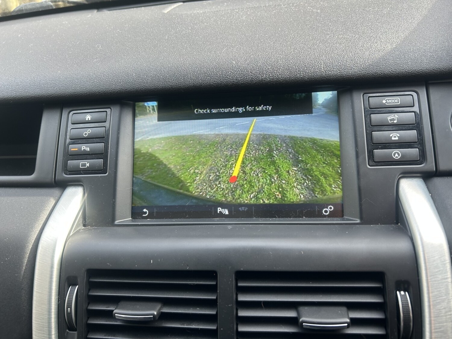 Used Land Rover Discovery Sport 2015 for sale - 77997204: Photo 18