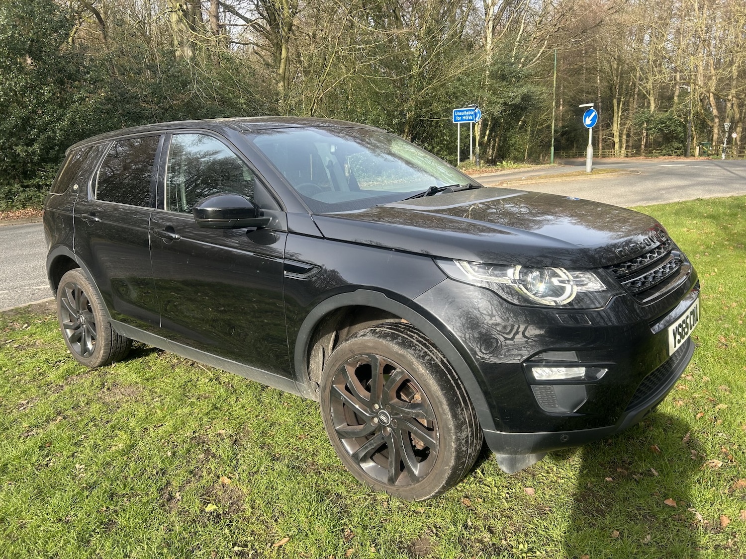 Used Land Rover Discovery Sport 2015 for sale - 77997204: Photo 2