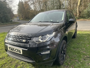 Used Land Rover Discovery Sport 2015 for sale - 77997204: Photo