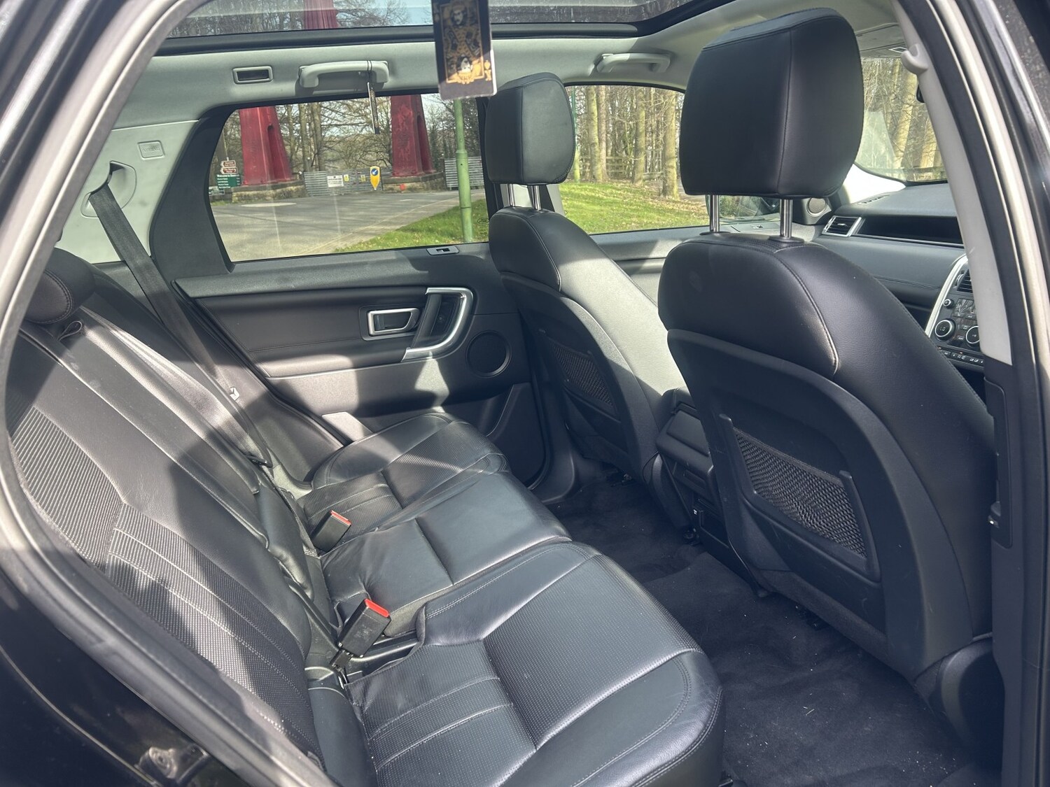 Used Land Rover Discovery Sport 2015 for sale - 77997204: Photo 9