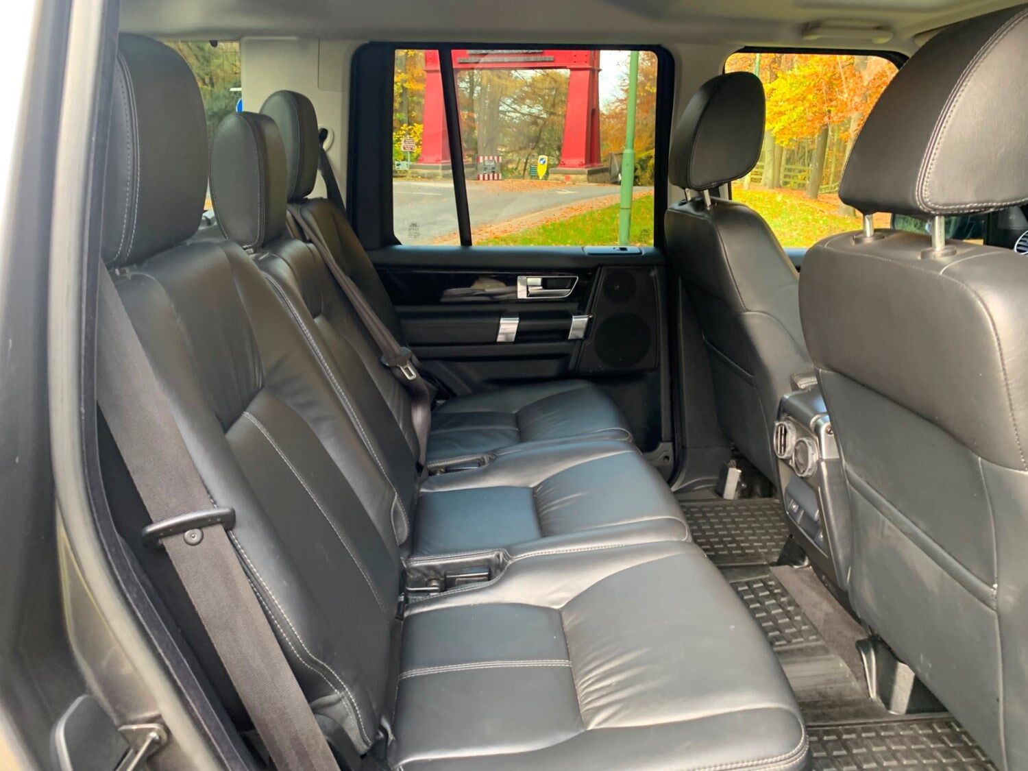 Used Land Rover Discovery 2013 for sale - 76662765: Photo 12