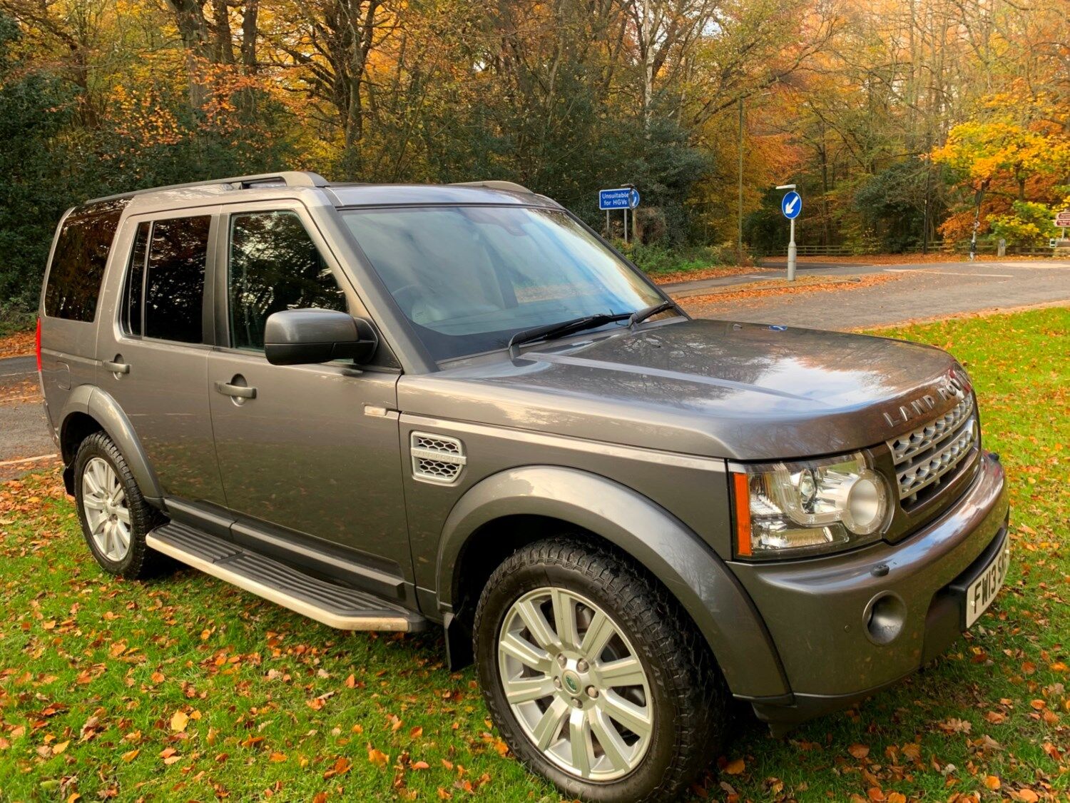 Used Land Rover Discovery 2013 for sale - 76662765: Photo 2