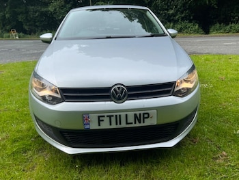 Used Volkswagen Polo 2011 for sale - 77464949: Photo