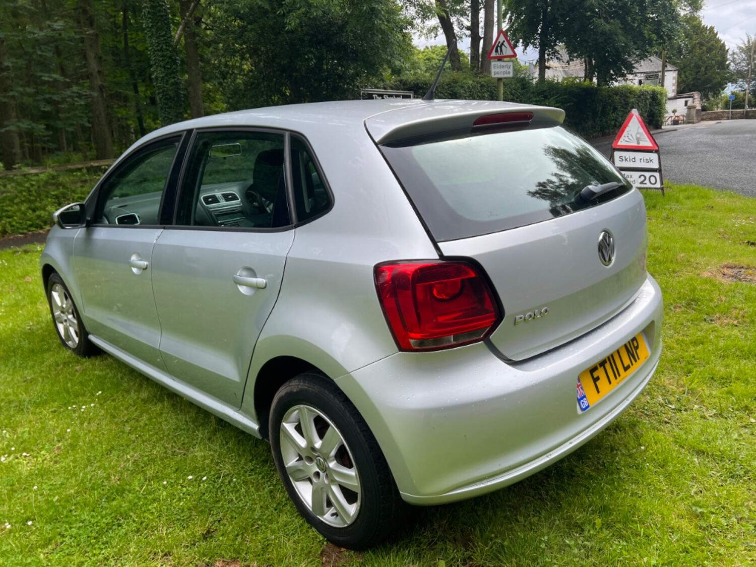 Used Volkswagen Polo 2011 for sale - 77464949: Photo 6