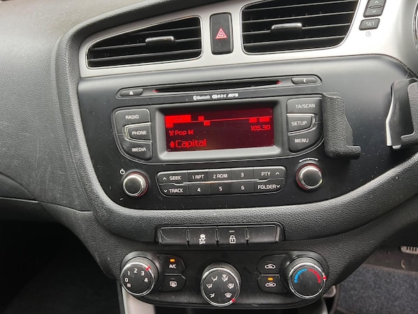 Used Kia Ceed 2014 for sale - 72990575: Photo 15