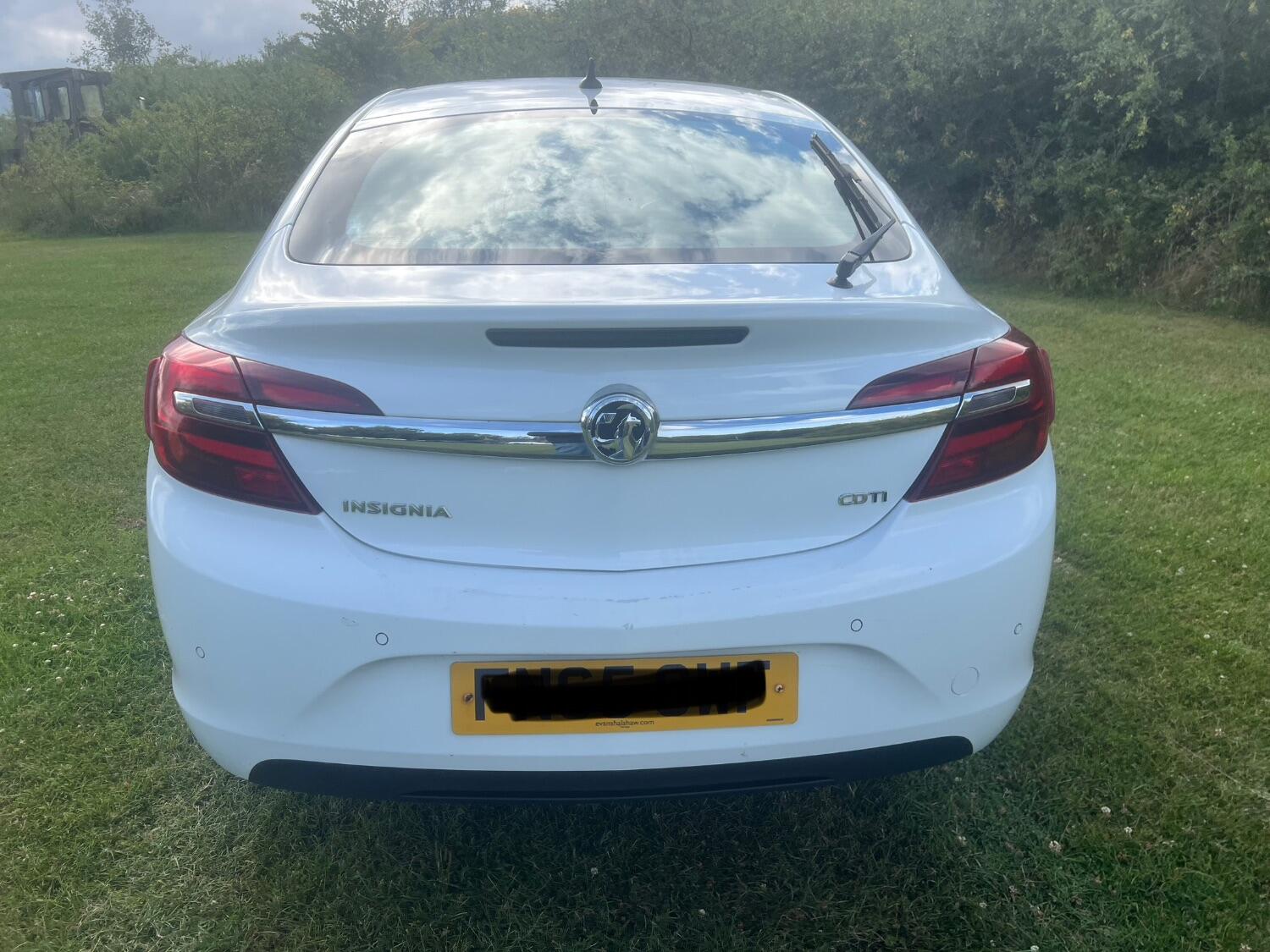 Used Vauxhall Insignia 2015 for sale - 76793219: Photo 7