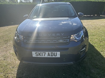 Used Land Rover Discovery Sport 2017 for sale - 79483318: Photo