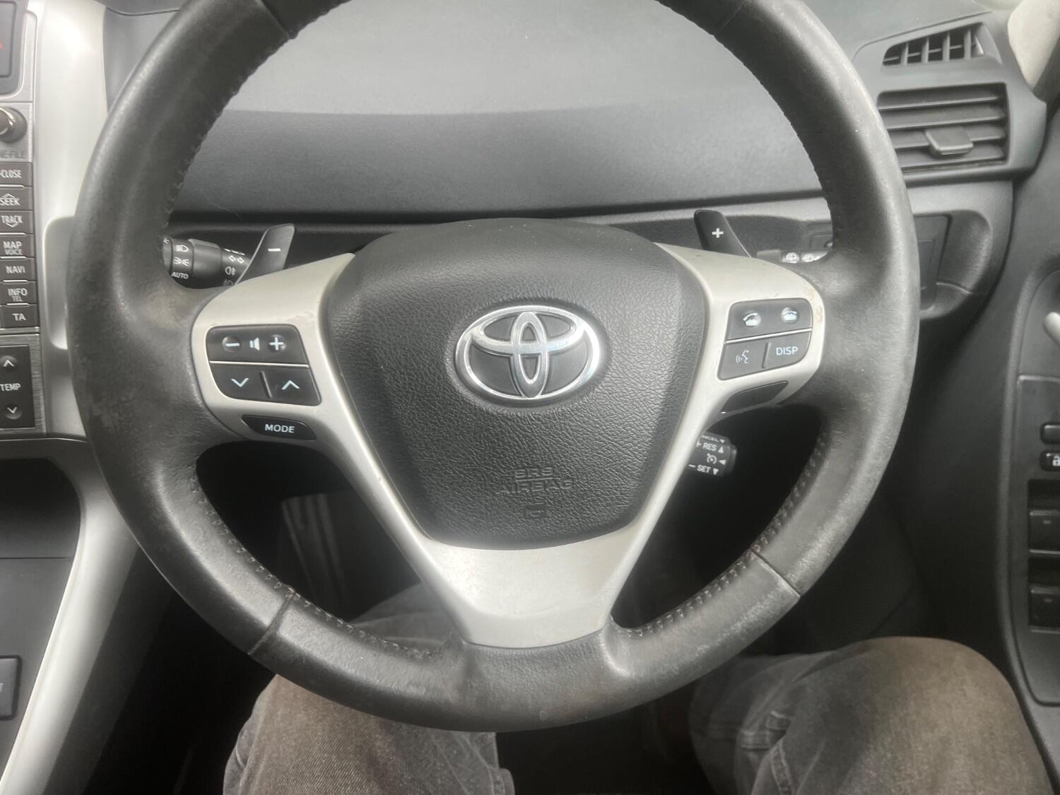 Used Toyota Verso 2011 for sale - 76769231: Photo 16