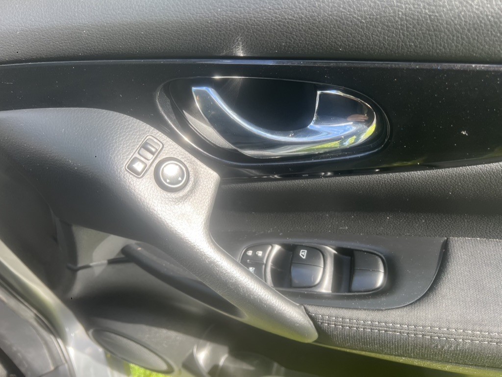 Used Nissan Qashqai 2015 for sale - 76313904: Photo 14