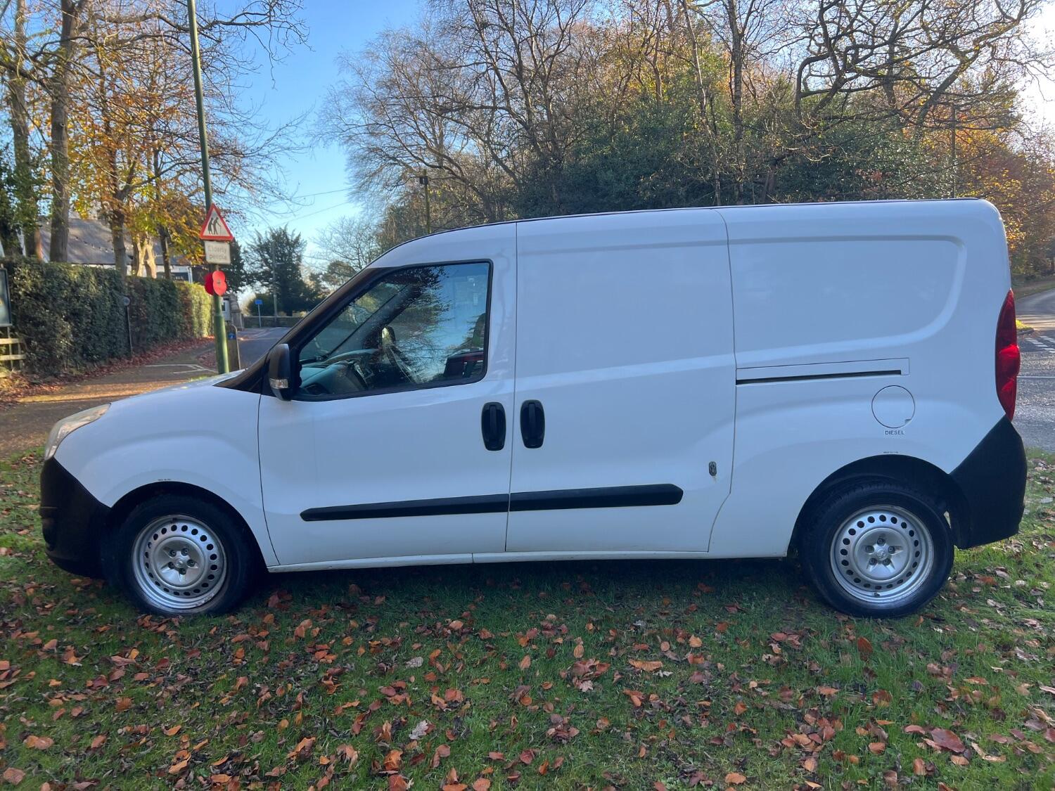 Used Vauxhall Combo 2016 for sale - 76793318: Photo 5