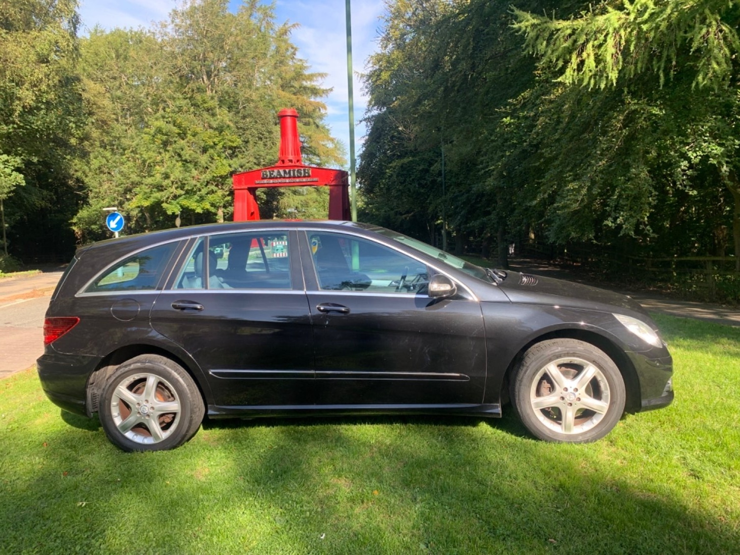 Used Mercedes-Benz R Class 2008 for sale - 76662775: Photo 1