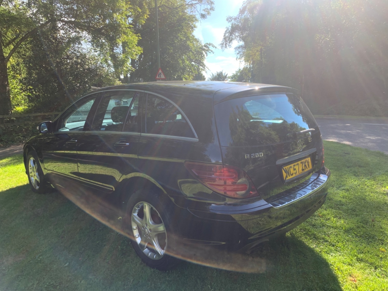 Used Mercedes-Benz R Class 2008 for sale - 76662775: Photo 6