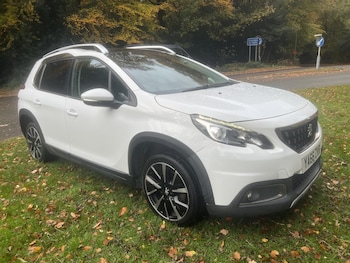 Used Peugeot 2008 2017 for sale - 77464985: Photo