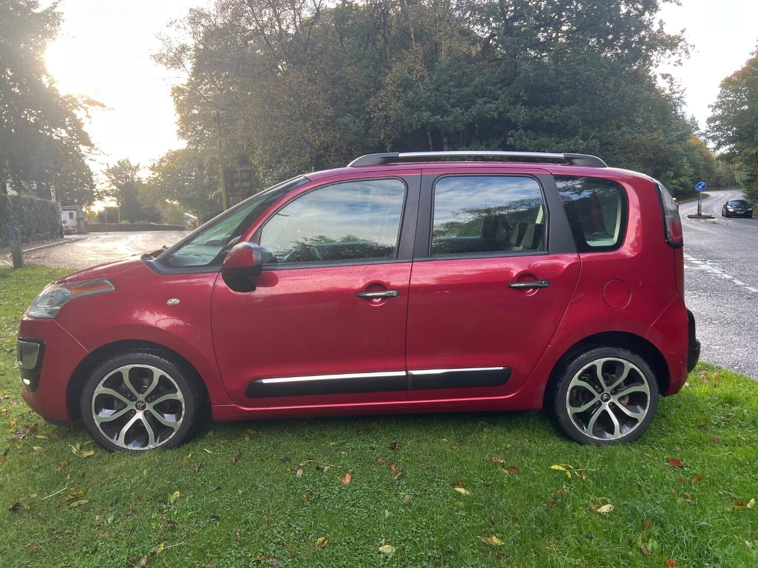 Used Citroen C3 Picasso 2015 for sale - 77464849: Photo 4