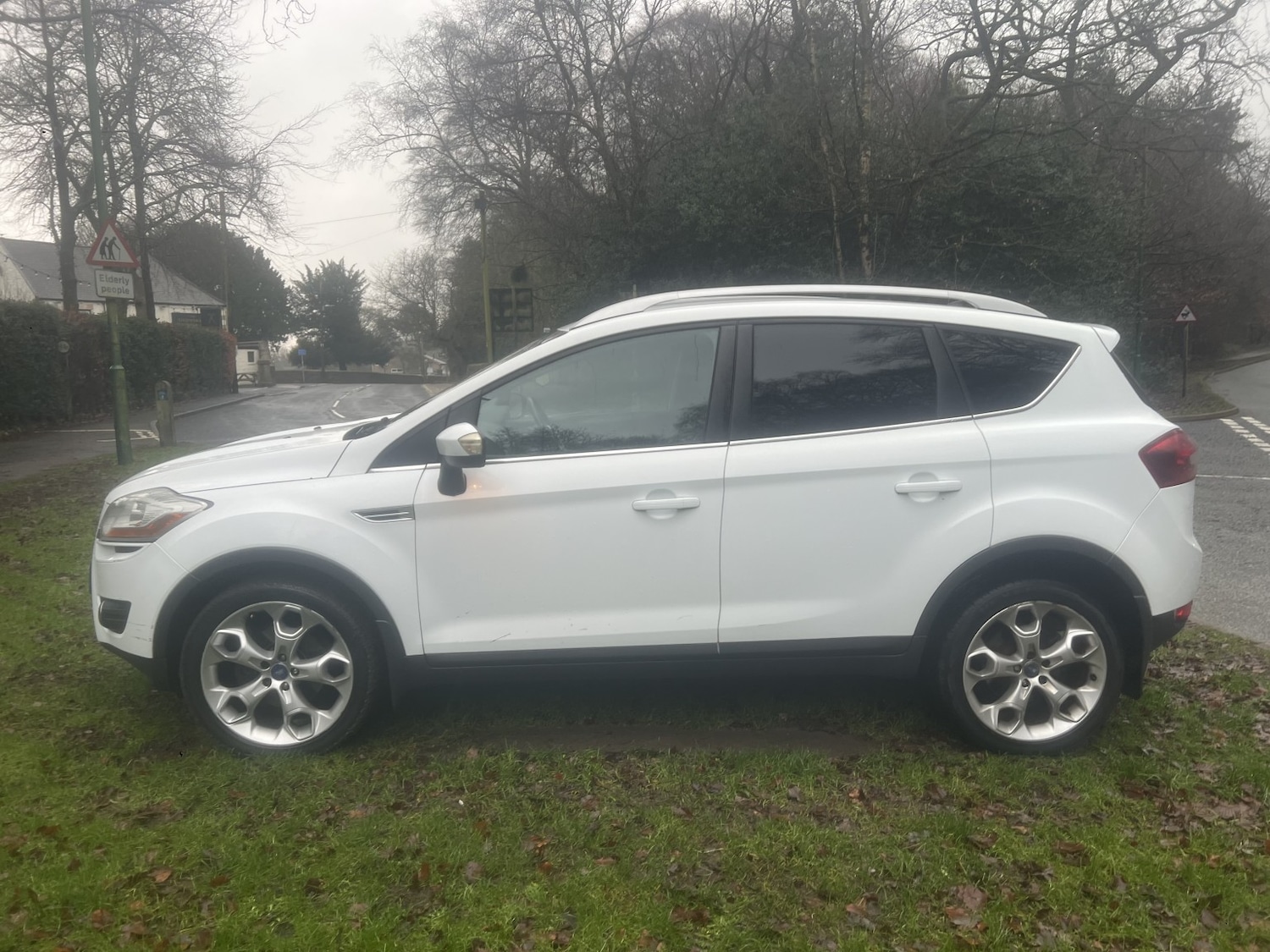 Used Ford Kuga 2012 for sale - 77318329: Photo 6