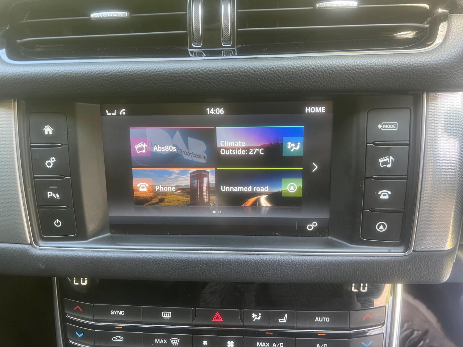 Used Jaguar XF 2016 for sale - 76793232: Photo 11