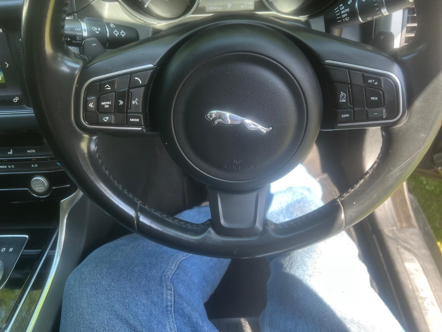 Used Jaguar XF 2016 for sale - 76793232: Photo 13