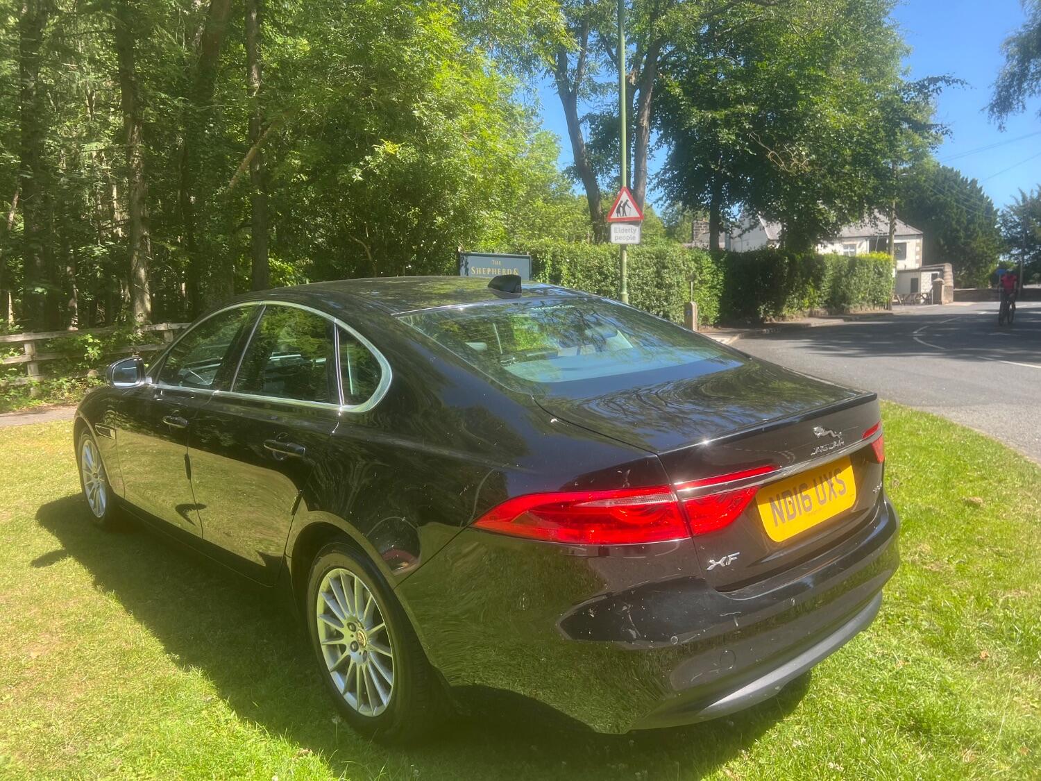 Used Jaguar XF 2016 for sale - 76793232: Photo 6