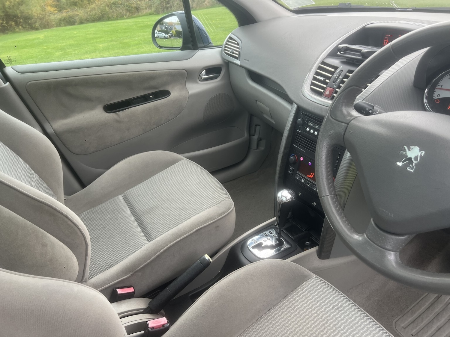 Used Peugeot 207 2008 for sale - 76431035: Photo 12