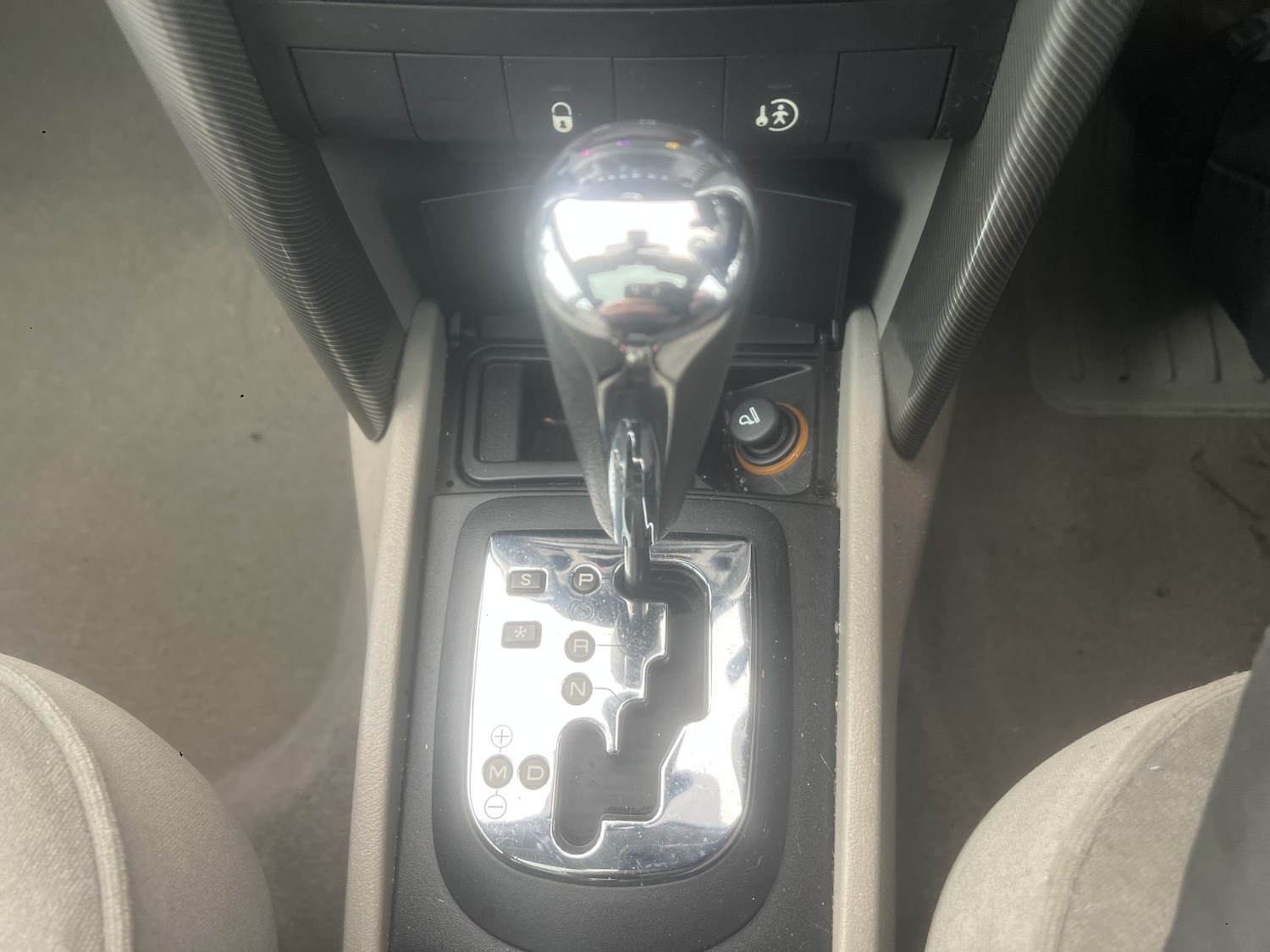 Used Peugeot 207 2008 for sale - 76431035: Photo 9