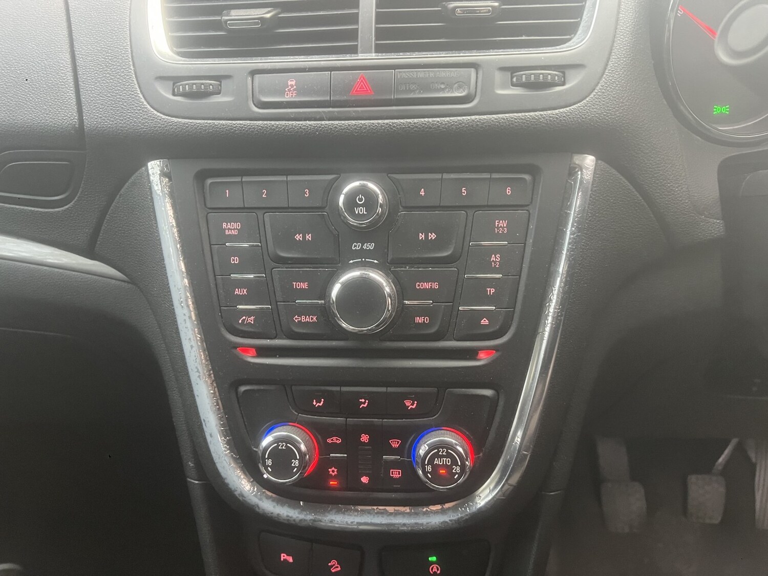 Used Vauxhall Mokka 2015 for sale - 77675702: Photo 12