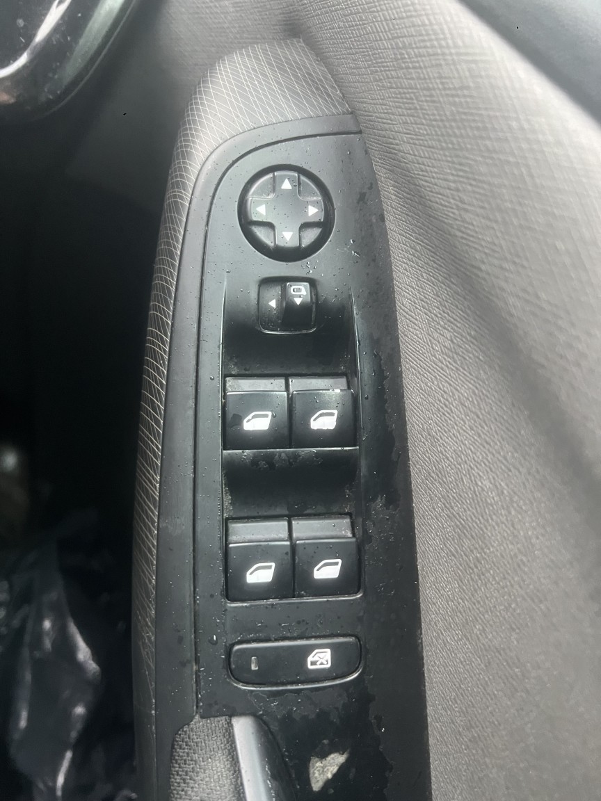 Used Citroen C4 Grand Picasso 2015 for sale - 76904696: Photo 14